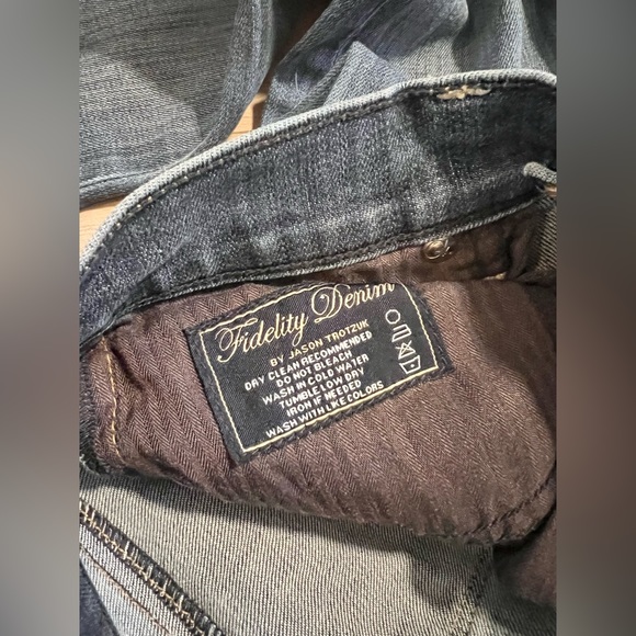 Fidelity bootcut belladonna dark jeans size 28 - Picture 11 of 11